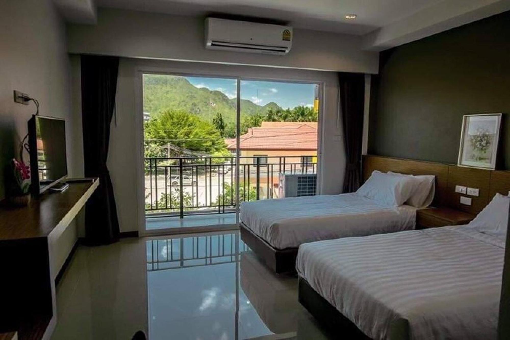 Eurotel Hotel SHA Kanchanaburi Exterior foto