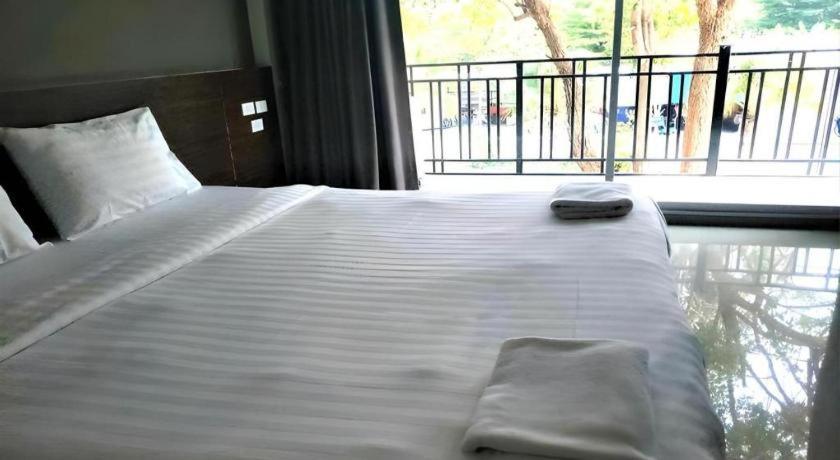 Eurotel Hotel SHA Kanchanaburi Exterior foto